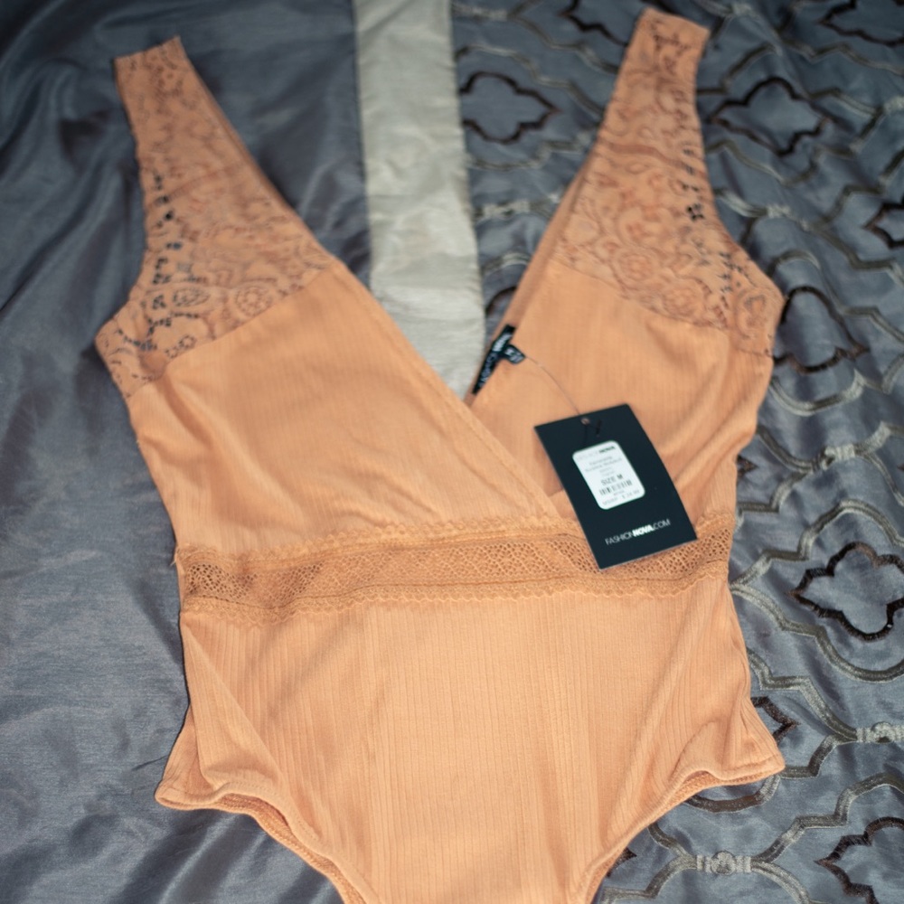 fashion nova bodysuit